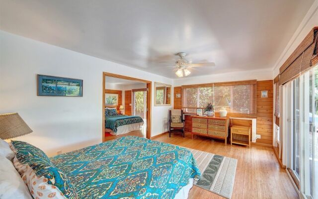 Hale Ki'i Maka Manu 4 Bedroom Home by RedAwning