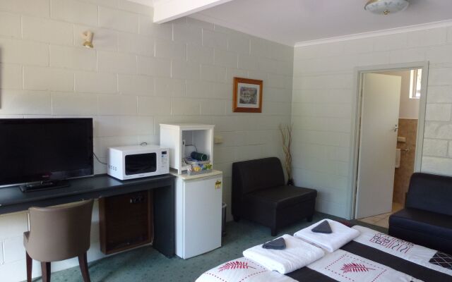 The Grampians Motel & The Views Restaurant