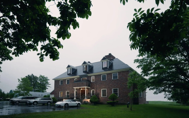 Hazel Grouse Manor