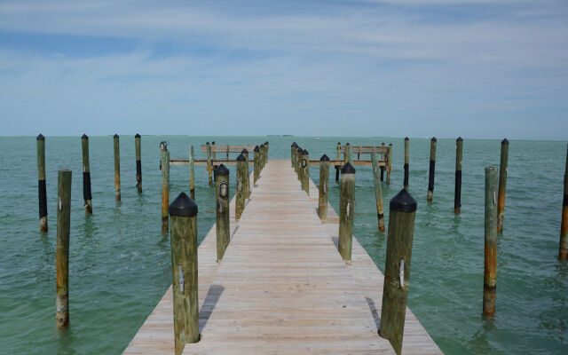 Topsider Resort