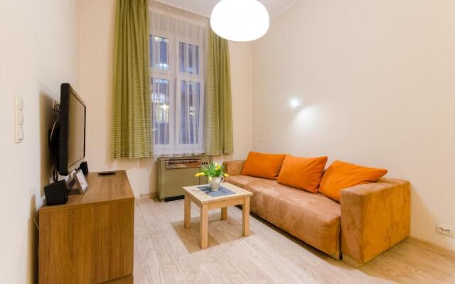 Central Krak Apartments