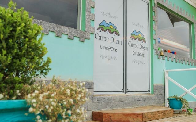 Carpe Diem Cama e Café