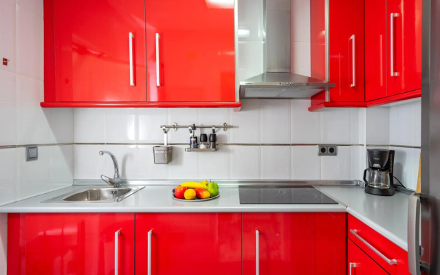 2BR Garden Apartment Albamar