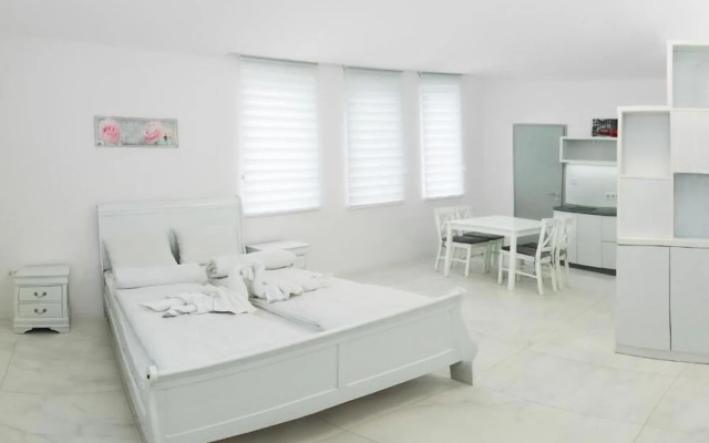 Corso Lux Apartman