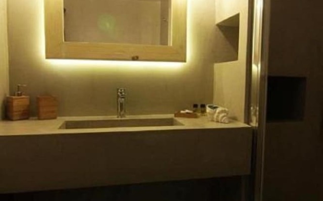 Luxury Acropolis Suite