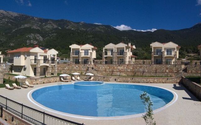 Orka Emerald Villas