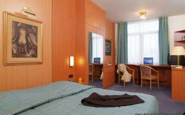 Holiday Inn Express Antwerp - City Centre, an IHG Hotel