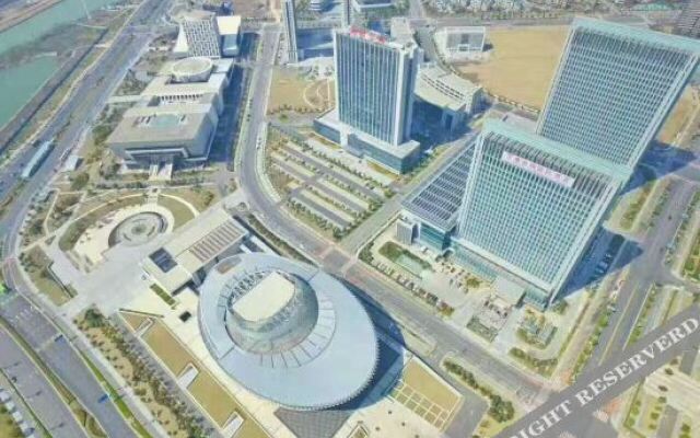 Vienna International Hotel (Huai'an Municipal Government Hexia Ancient Town)