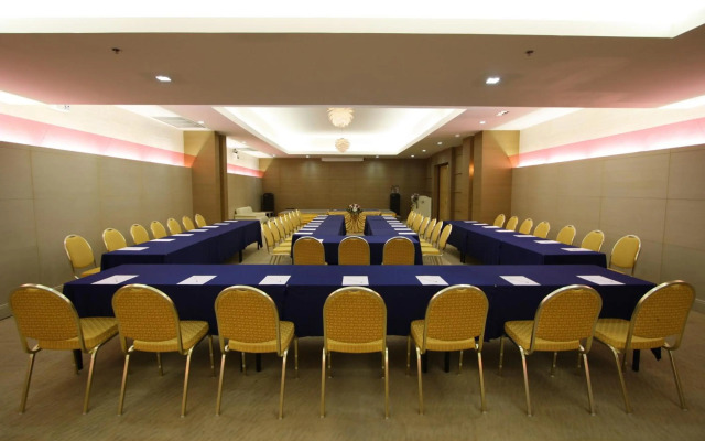 Baiyoke Suite Hotel