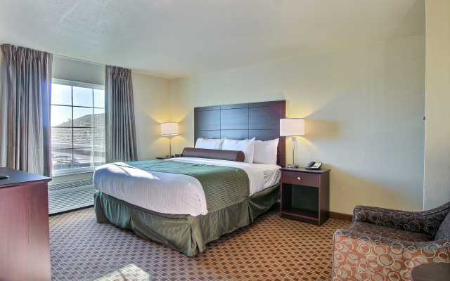 Cobblestone Hotel & Suites - Beulah