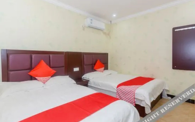 Oyo Jinghong Hotel