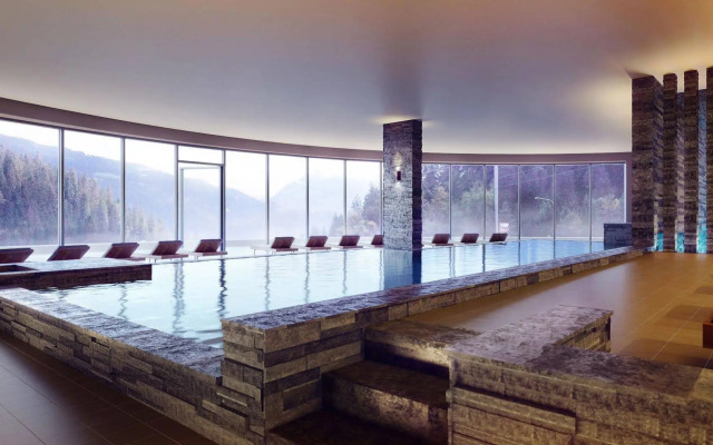 Peaks Place