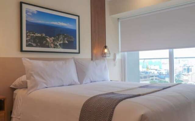 w Deluxe 2BR w Panoramic Terrace in Miraflores