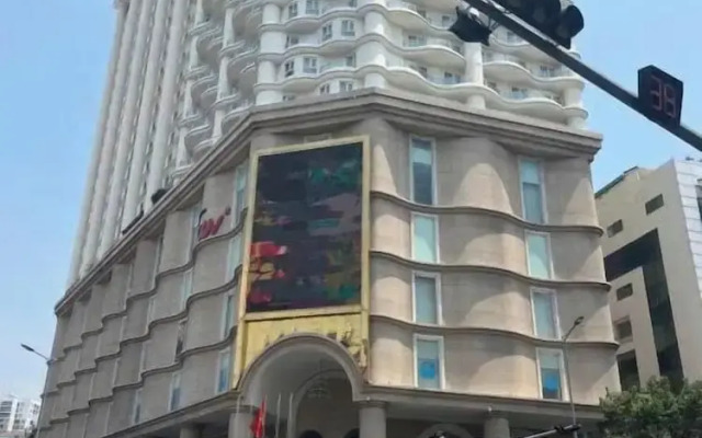 Royale Suites - Terra Royal Ho Chi Minh