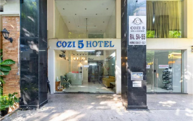 Collection O Cozy 5 Hotel - Near SECC