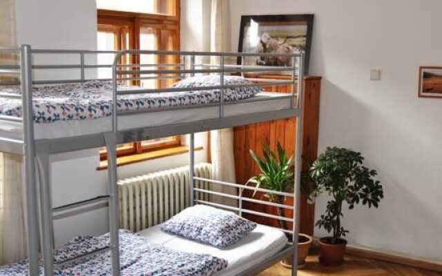 Cafe Hostel