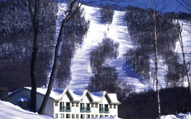 Stoneham Mountain Resort