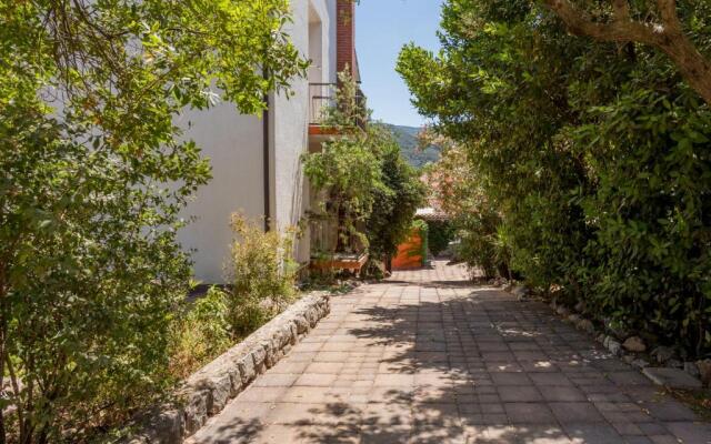 Spacious apartment with three double bedrooms