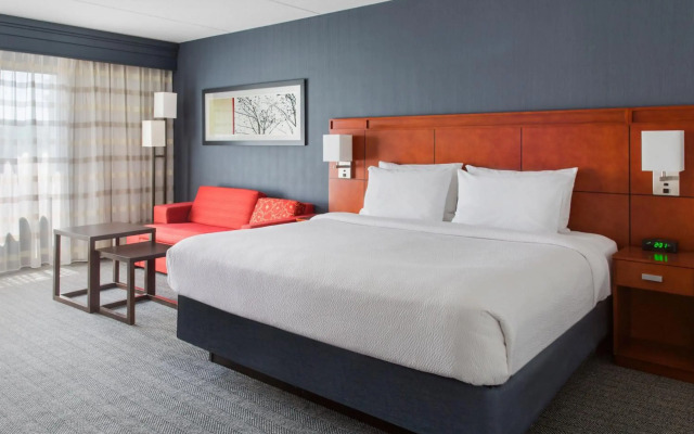 Courtyard by Marriott Buffalo Amherst/University