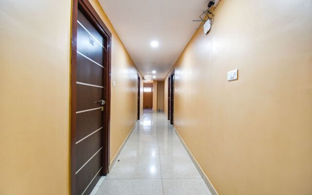 Fabhotel Rotano Suites