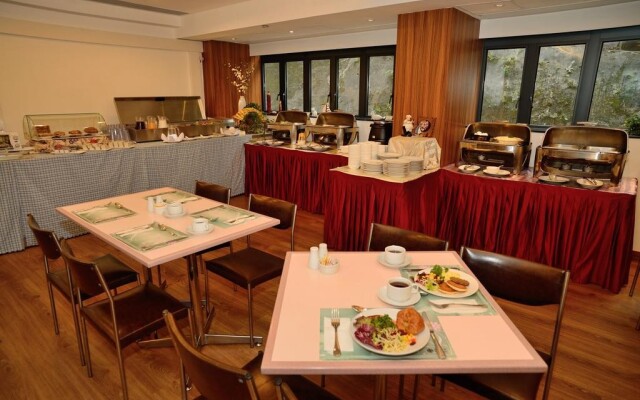 Caritas Bianchi Lodge