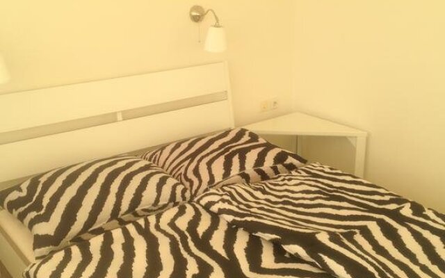 B&B Home