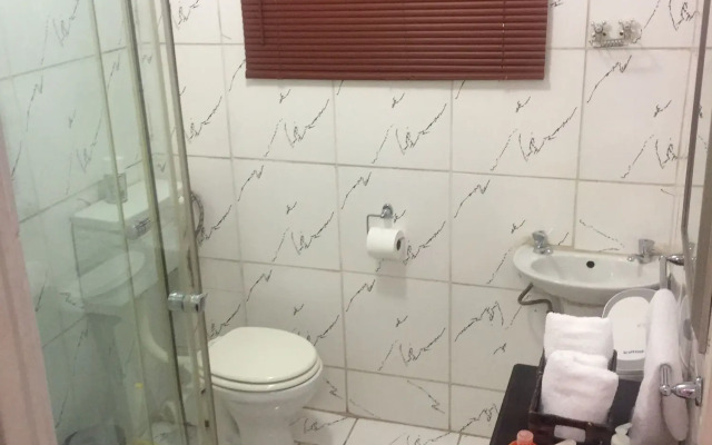 Dithakong Bed & Breakfast