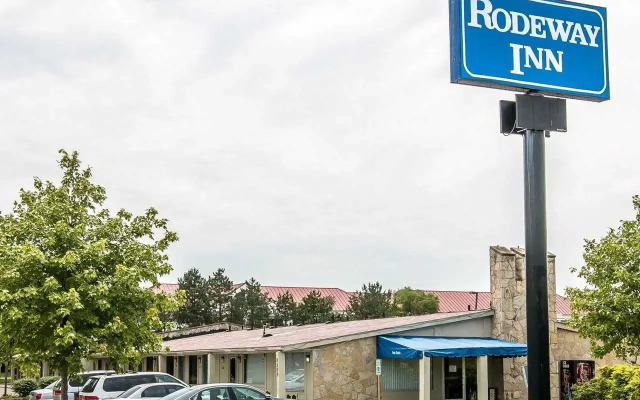 Rodeway Inn Metro Airport