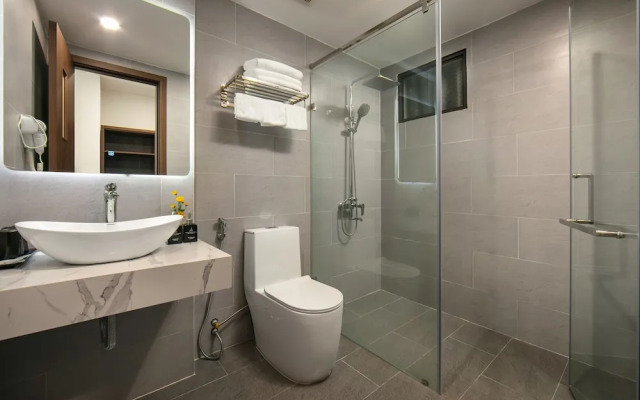 Hanoi Vacanza Premier Hotel