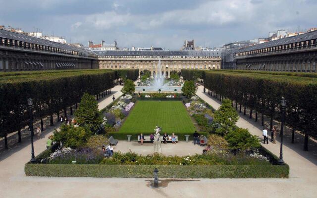 In the Heart of Paris