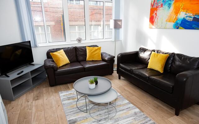 Alexander Apartments Powdene House