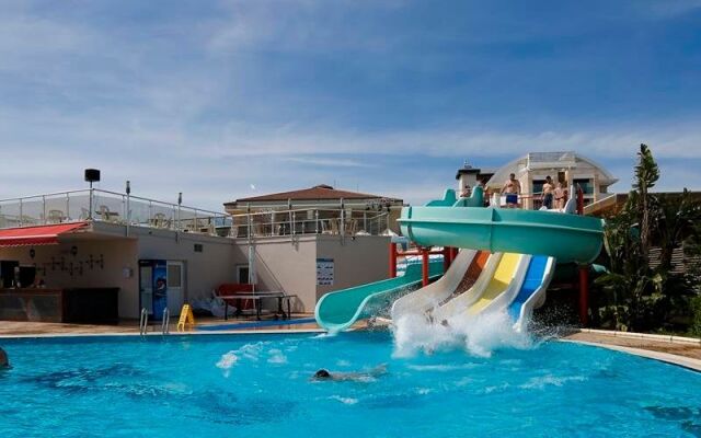 Clover Magic Seagate Belek Hotel