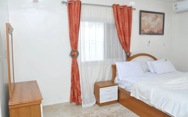 B2 Self Catering Apartments