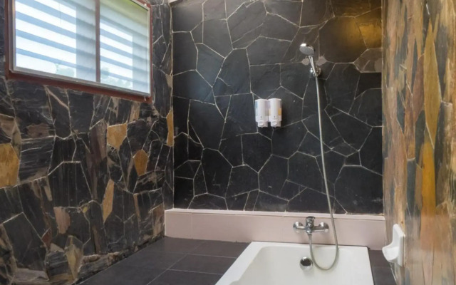 Khao Yai Country Hill Resort