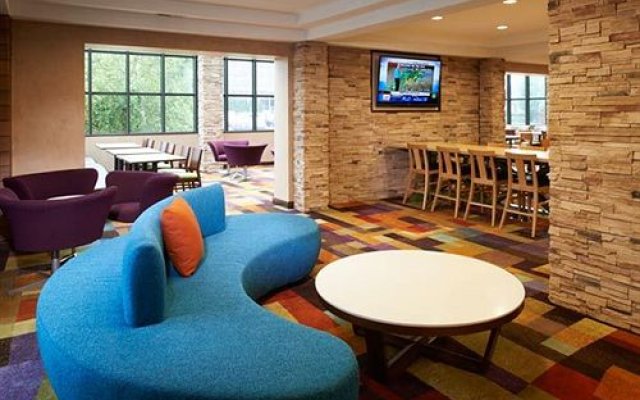 Fairfield Inn And Suites Indianapolis East