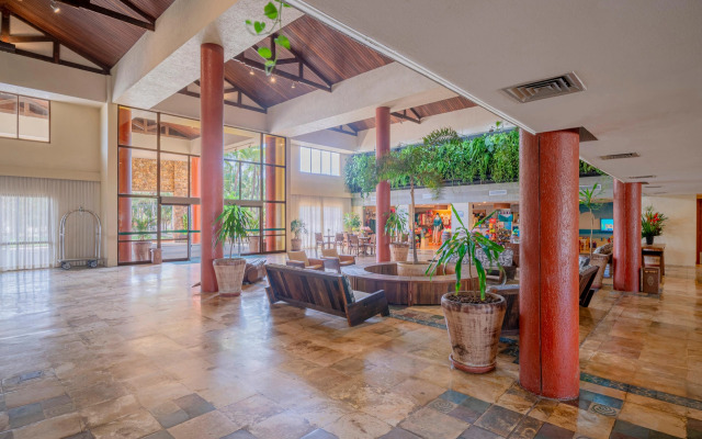 Beach Park Suites Resort