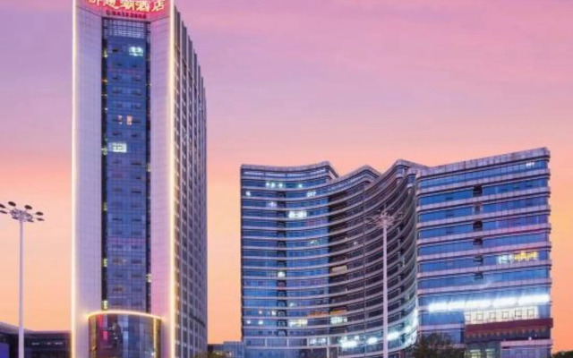 Kunming Xinshichao Hotel (Luo Tsuen Wan New Asia Sports City Branch)