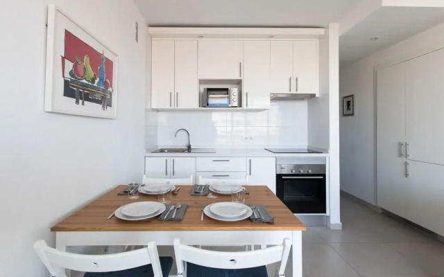 Tenerife South Shore Apartament, Coastal Lifestyle