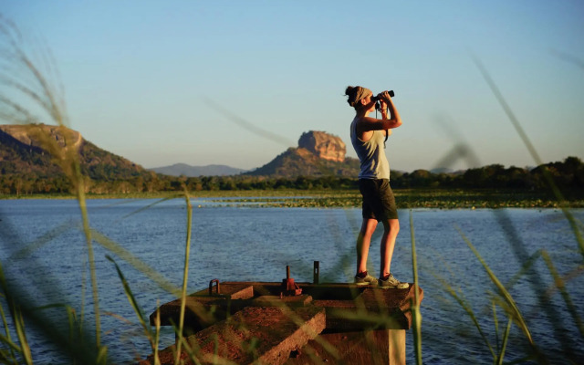 Back of Beyond - Pidurangala