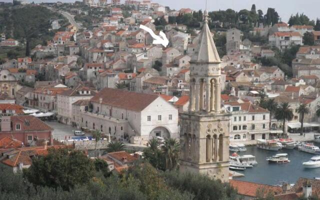 Hvar Old Dalmatian House Junior Suite - Deck 3