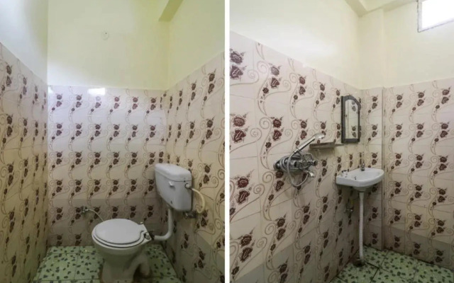 Hotel Mahalaxmi Palace by OYO Rooms