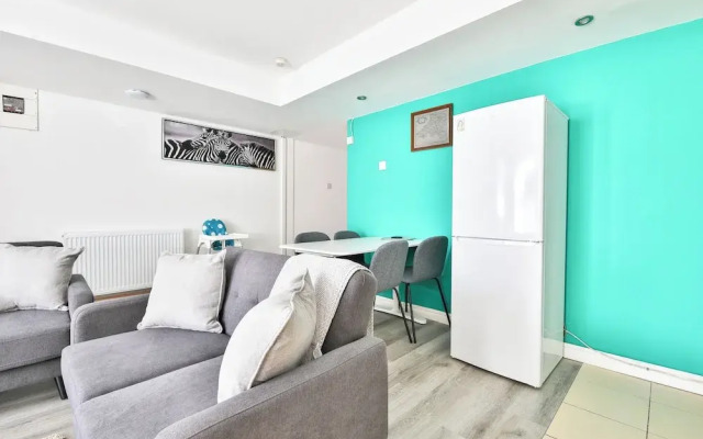 2 Bed Apartment Near Cardiff Bay