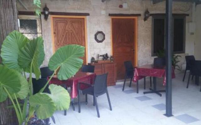 Rosana guest house
