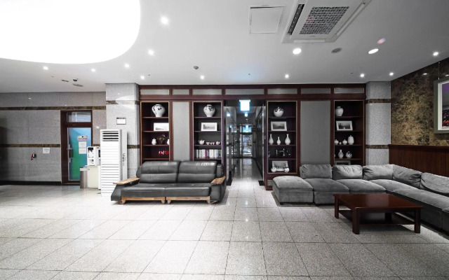 Incheon The Hotel Yeongjong