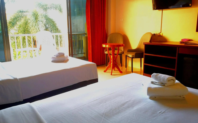 Seven Seas Hotel