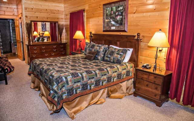 Swimming in the Clouds - Eight Bedroom Cabin