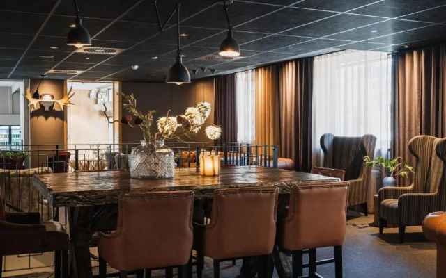 Hotel First Statt