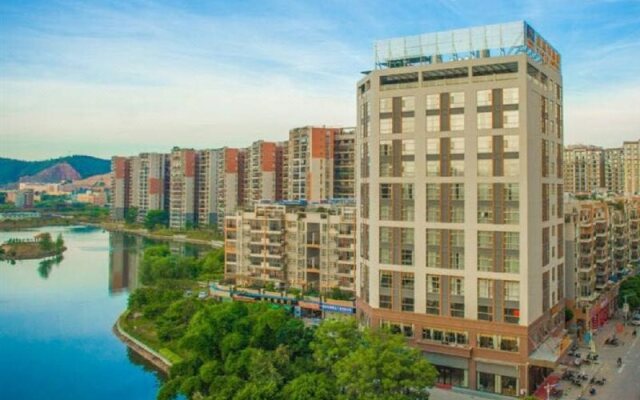 Yeste Hotel