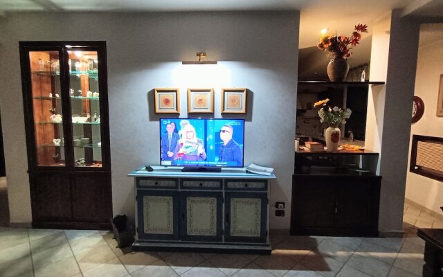 Roma Chic House - Romantic House With Jacuzzi, for Couples