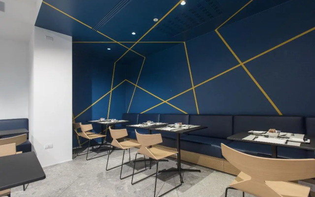 Hoody Active & Happiness Hotel